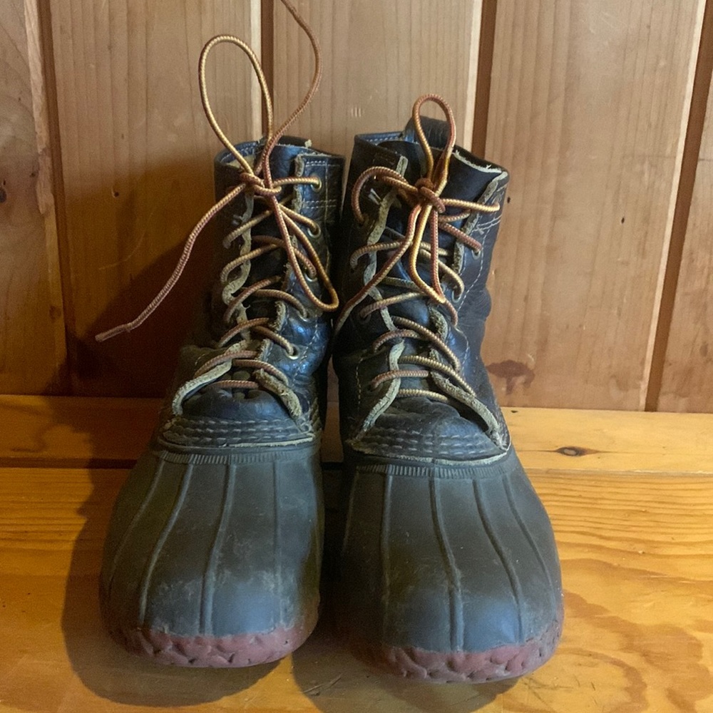 Women’s L.L. Bean Boots, 8” Bison